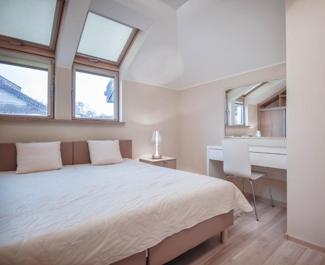 Apartamenty Na Wyspie - Zdrojowa 18 - Apartament Z Sypialnia - Parking Świnoujście Esterno foto