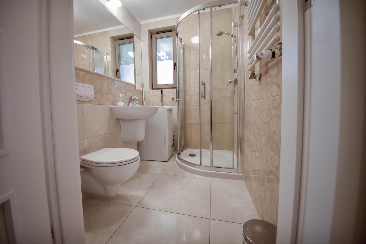 Apartamenty Na Wyspie - Zdrojowa 18 - Apartament Z Sypialnia - Parking Świnoujście Esterno foto
