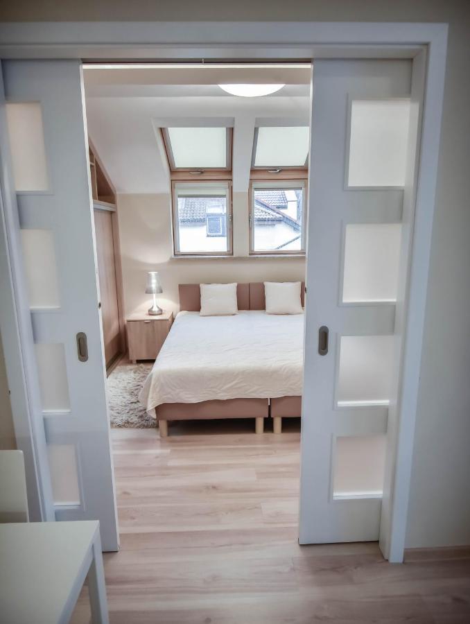 Apartamenty Na Wyspie - Zdrojowa 18 - Apartament Z Sypialnia - Parking Świnoujście Esterno foto