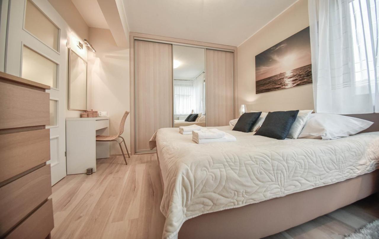 Apartamenty Na Wyspie - Zdrojowa 18 - Apartament Z Sypialnia - Parking Świnoujście Esterno foto
