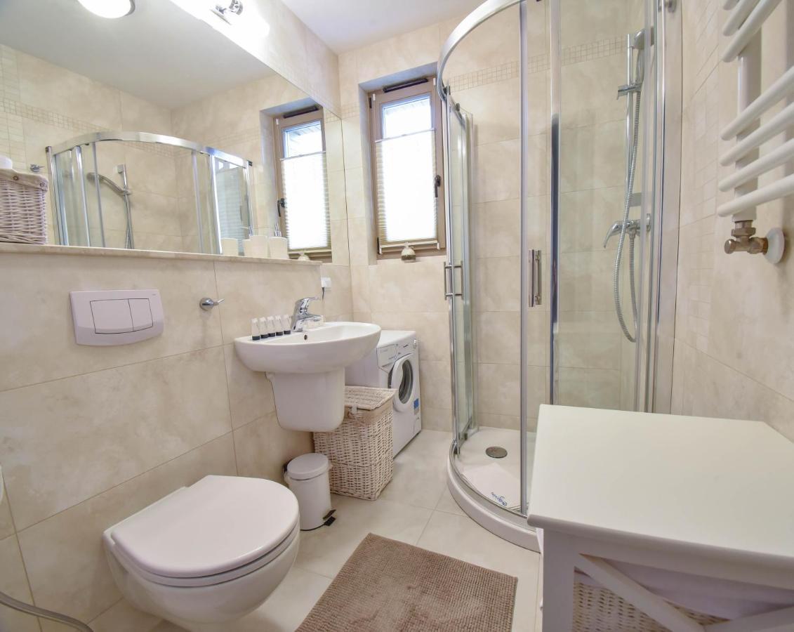 Apartamenty Na Wyspie - Zdrojowa 18 - Apartament Z Sypialnia - Parking Świnoujście Esterno foto