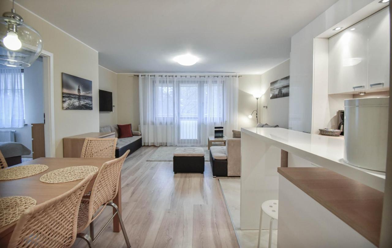 Apartamenty Na Wyspie - Zdrojowa 18 - Apartament Z Sypialnia - Parking Świnoujście Esterno foto